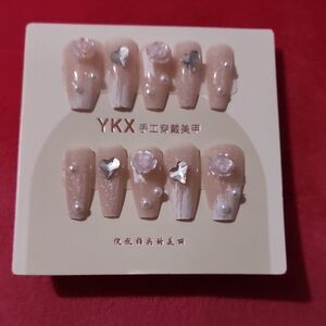 Y K X Nude Pink Pearl & Heart 3D Press-On Nail Set